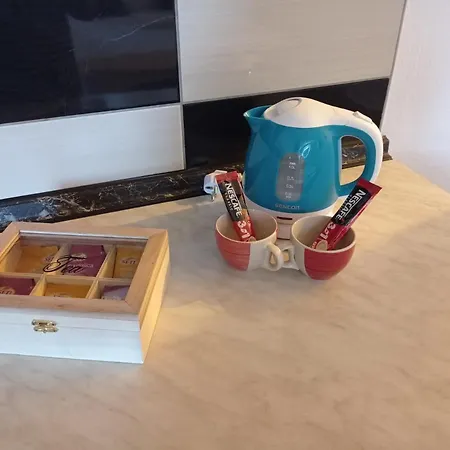 Sleep And Drive No5 - Free Wifi *