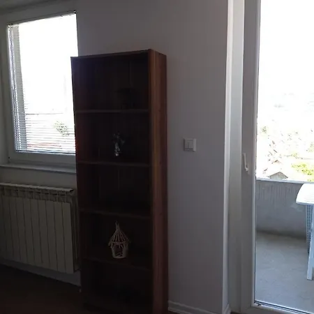 Sleep And Drive No5 - Free Wifi